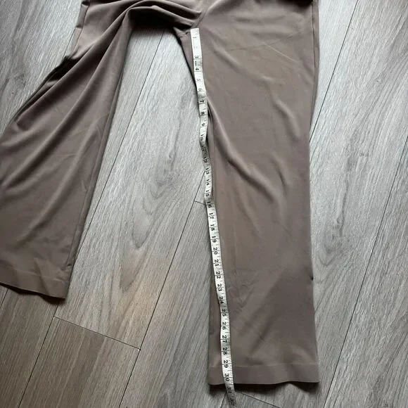 Athleta Pants Womens M Beige Venice Flare Leg Slit Hem High Rise Office Commute - Picture 7 of 14